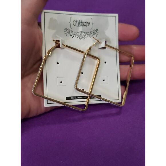 Large Geometric Design Square Hoop Earrings In Gold Tone Metal & Glittery Accent - Picture 5 of 8